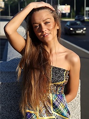 Valentina | Postcard from St. Petersburg