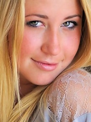 Casy fingers her pussy