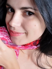 Horny teen has a fantastic pussy and tits